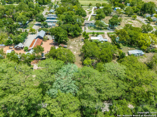 609 WATER ST, COMFORT, TX 78013, photo 2 of 13