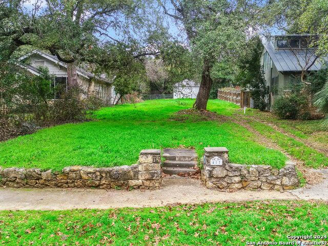 417 PATTERSON AVE, SAN ANTONIO, TX 78209, photo 1 of 11