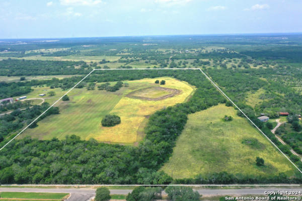 4552 MINERAL CEMETERY RD, BEEVILLE, TX 78102 - Image 1