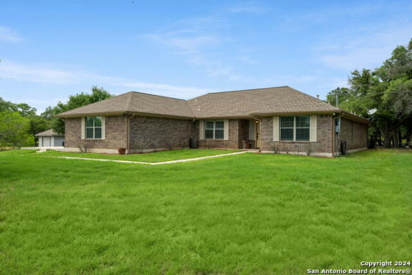217 TIPPERARY LN, FLORESVILLE, TX 78114, photo 3 of 50