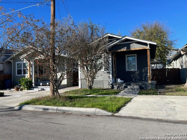 611 VIRGINIA BLVD, SAN ANTONIO, TX 78203, photo 1 of 11