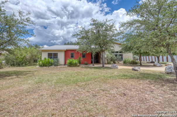 900 TIERRA LINDA, CONCAN, TX 78838 - Image 1