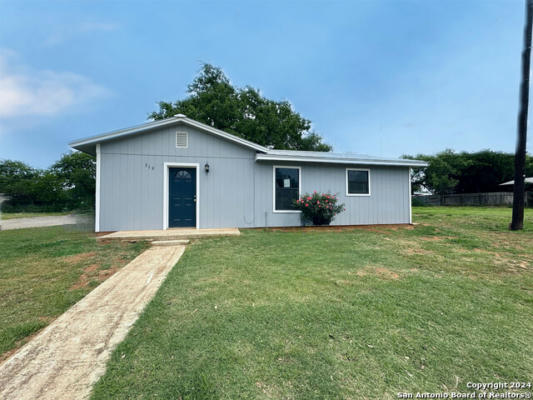 319 SAN MARCOS, PEARSALL, TX 78061 - Image 1