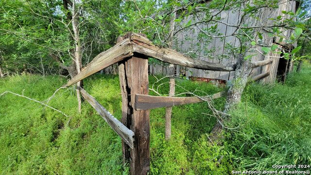 LULING, TEXAS LULING TEXAS RANCH, LULING, TX 78648, photo 2 of 39