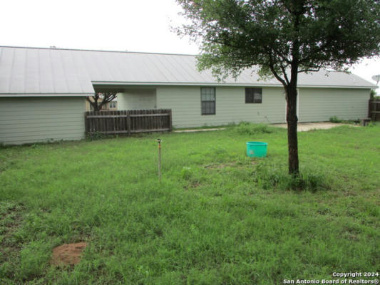 307 COUNTY ROAD 2020, PEARSALL, TX 78061, photo 3 of 21