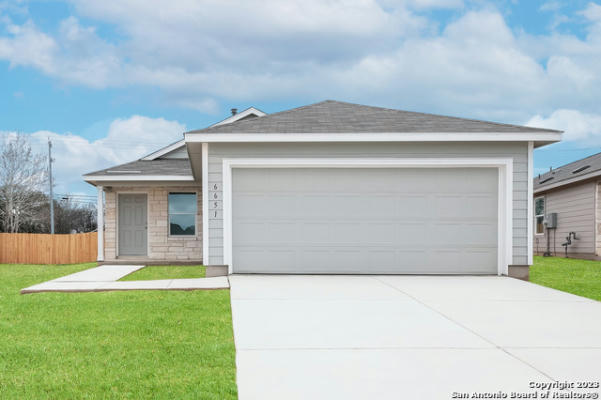 5719 REPEATING WAY, VON ORMY, TX 78073 - Image 1