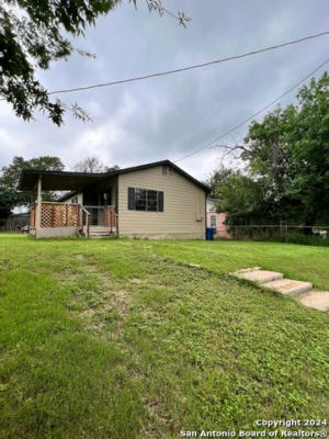 1209 2ND ST, FLORESVILLE, TX 78114, photo 2 of 25