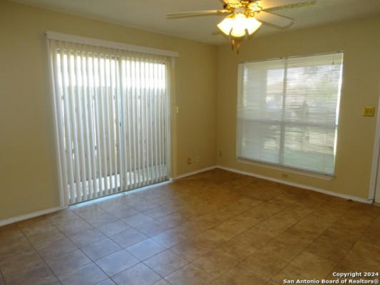 5507 ROANWOOD APT 5509, SAN ANTONIO, TX 78244, photo 2 of 21