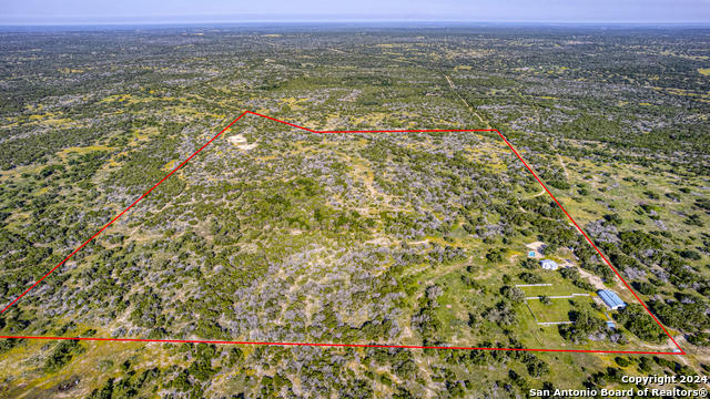 190 PVT RD, JUNCTION, TX 76849, photo 4 of 24