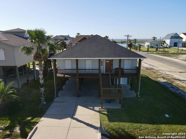 54 PELICAN ST, PORT O'CONNOR, TX 77982, photo 1 of 33
