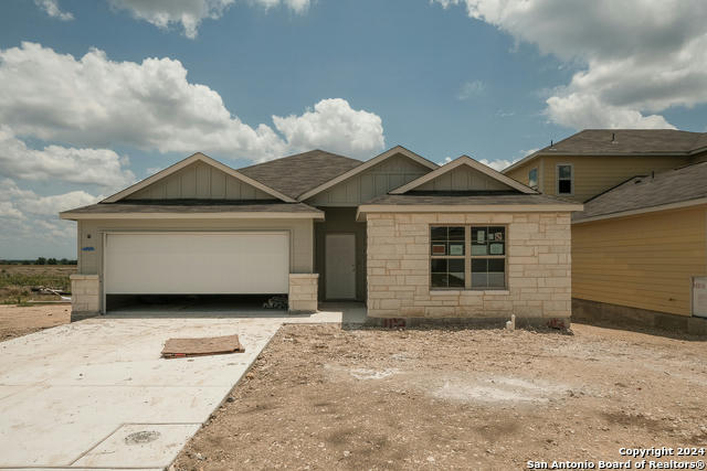1113 WATER VLY, SEGUIN, TX 78155, photo 1 of 10