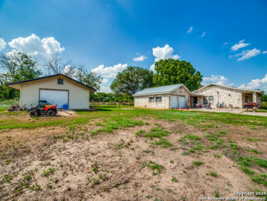 14747 ESS RD, ATASCOSA, TX 78002, photo 5 of 22