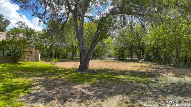 110 ZEUTY ST, SAN ANTONIO, TX 78227, photo 5 of 8