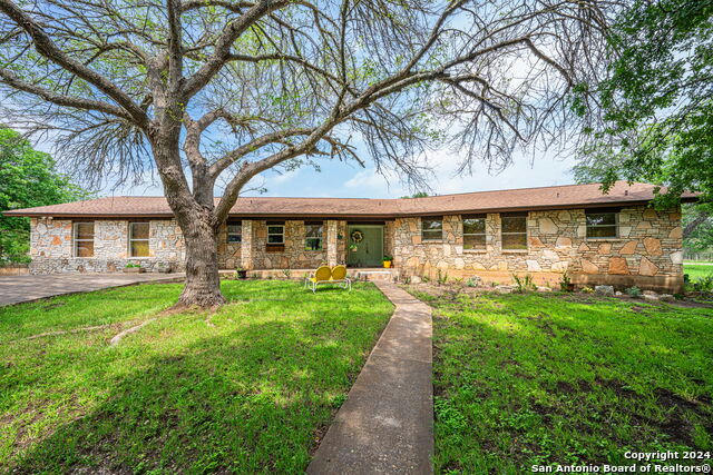 381 STONELEIGH RD, CENTER POINT, TX 78010, photo 1 of 37