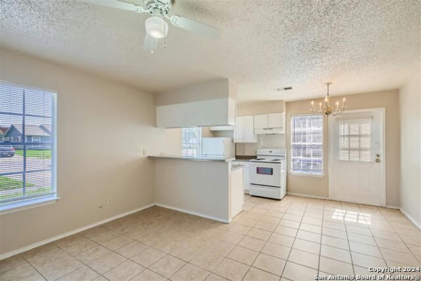 816 W OLMOS DR, SAN ANTONIO, TX 78212, photo 4 of 22