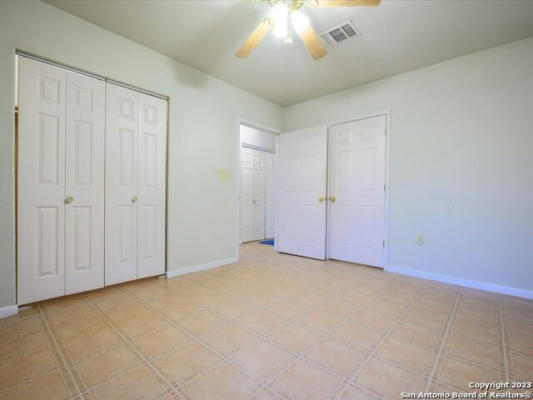 506 2ND ST, COTULLA, TX 78014, photo 4 of 7
