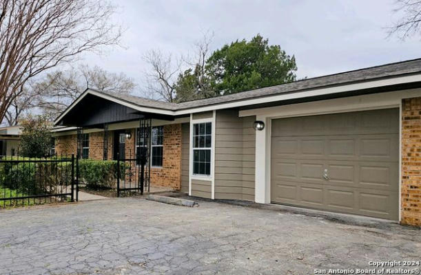 194 ROSEWOOD AVE, NEW BRAUNFELS, TX 78130 - Image 1