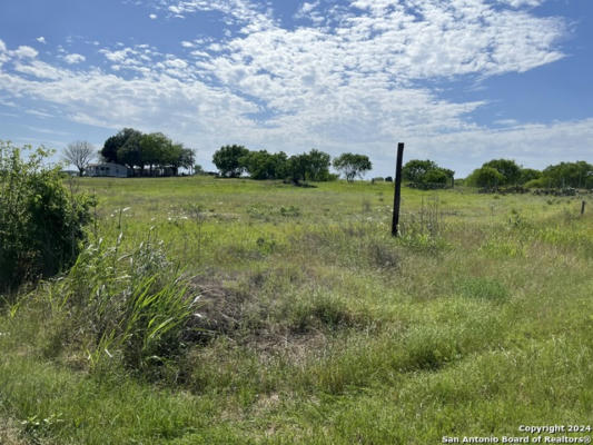 4107 US HIGHWAY 181 N, FLORESVILLE, TX 78114, photo 2 of 8