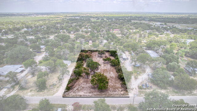 729 COUNTY ROAD 6851, LYTLE, TX 78052 - Image 1