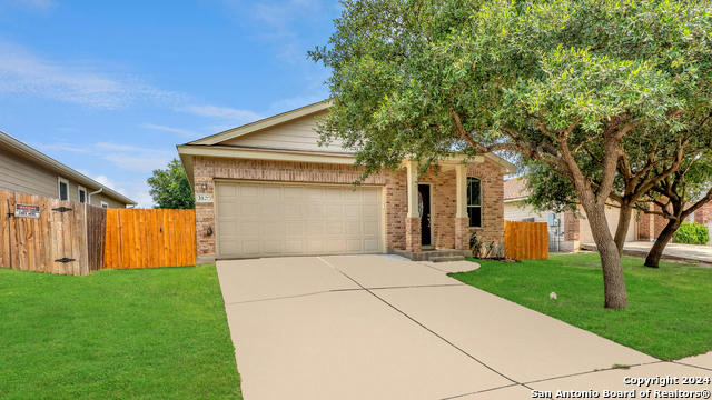 3132 SPARROW VIEW CT, NEW BRAUNFELS, TX 78130, photo 1 of 36