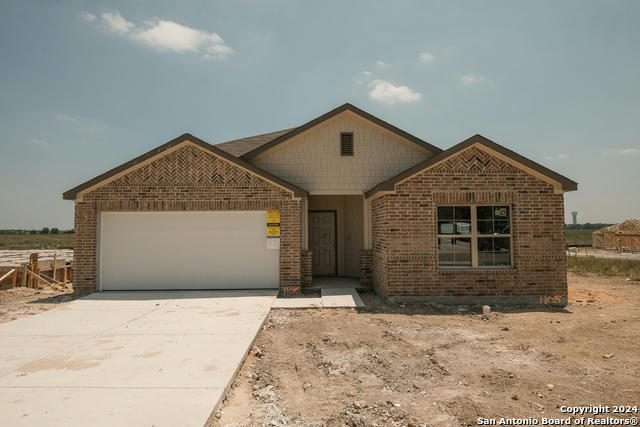 1105 WATER VLY, SEGUIN, TX 78155, photo 1 of 12