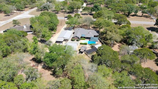 311 WAGON WHEEL DR, ADKINS, TX 78101, photo 4 of 60