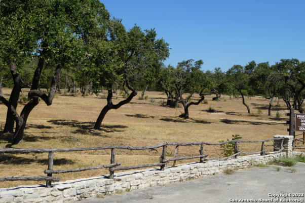 6037 SENTRY POINT, FISCHER, TX 78623, photo 3 of 16