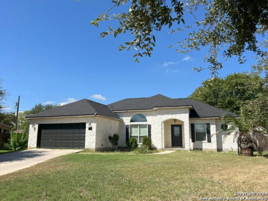 325 HOWARD DR, DEVINE, TX 78016 - Image 1