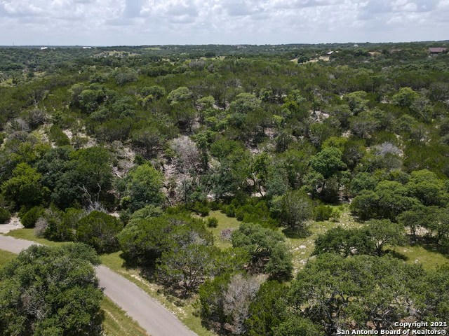 000 LOST VALLEY, KERRVILLE, TX 78028, photo 1 of 34