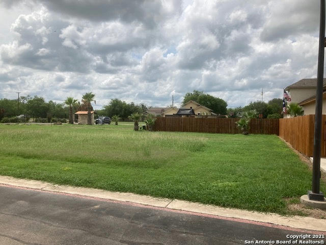 104 SUTTON PLACE-LOT #4, UVALDE, TX 78801, photo 1 of 7