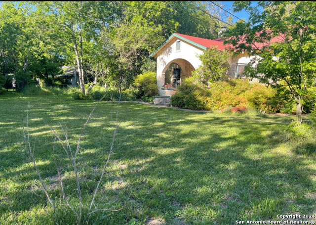 18014 SCENIC LOOP RD, HELOTES, TX 78023, photo 1 of 5