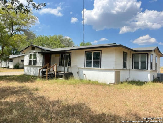 100 COUNTY ROAD 128, FLORESVILLE, TX 78114 - Image 1