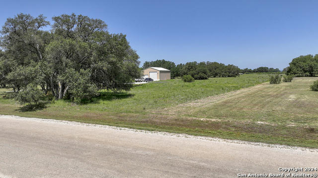 463 HORSESHOE FLS, BANDERA, TX 78003, photo 2 of 18