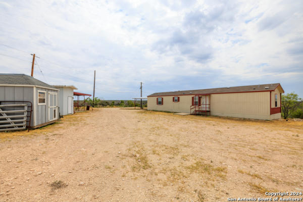 100 RED ROCK RD, OZONA, TX 76943, photo 4 of 50