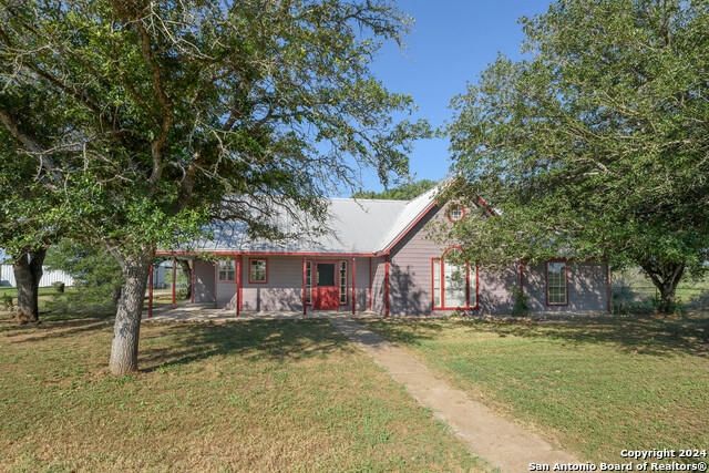 553 WARNCKE RD, LA VERNIA, TX 78121, photo 1 of 27