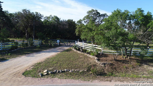 767 ROLLING HILLS RD, BLANCO, TX 78606, photo 2 of 9