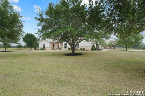 12132 COUNTY ROAD 401, STOCKDALE, TX 78160, photo 3 of 36
