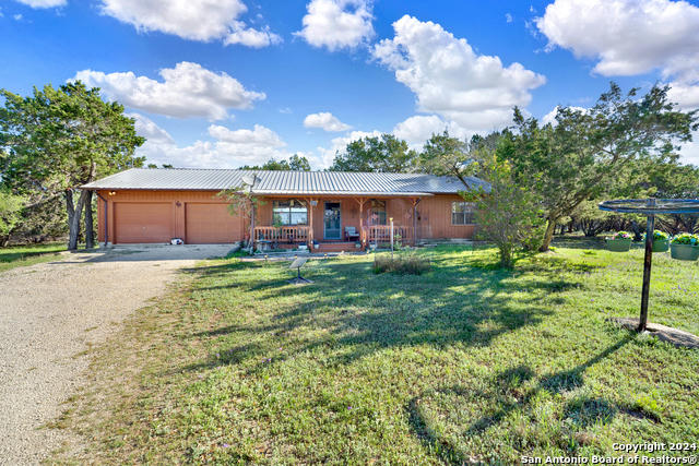 128 RANCH RD, PIPE CREEK, TX 78063, photo 1 of 44