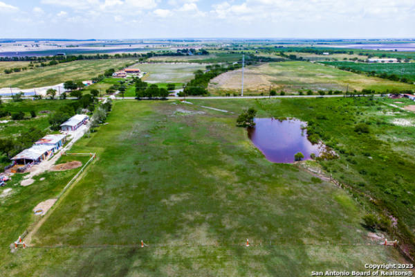 1140 COUNTY ROAD 6710, NATALIA, TX 78059, photo 5 of 15