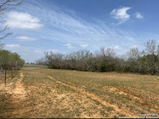 000 COUNTY ROAD 314, CHARLOTTE, TX 78011, photo 3 of 16