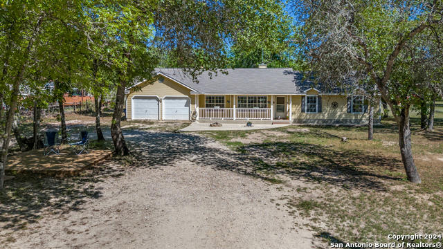 1108 CLOVER CT, ADKINS, TX 78101, photo 4 of 26