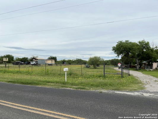 14895 WHEELER RD, ATASCOSA, TX 78002, photo 3 of 27