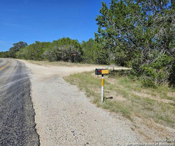 1499 PRIVATE ROAD 238, HONDO, TX 78861, photo 1 of 11