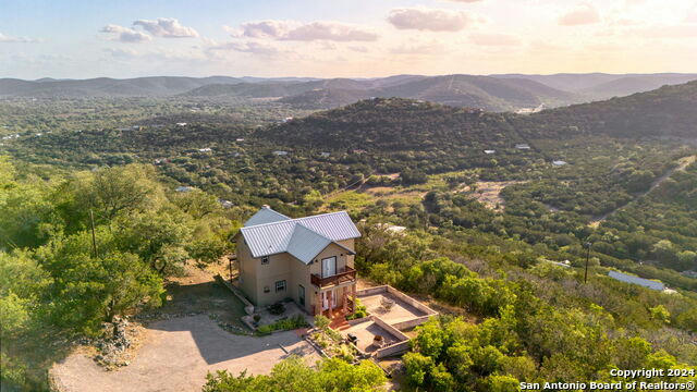 552 CAT CLAW MOUNTAIN RD, CONCAN, TX 78838 - Image 1